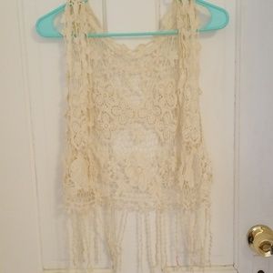 Lace Vest ($2 w/bundle)